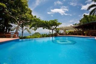 Tulemar Resort