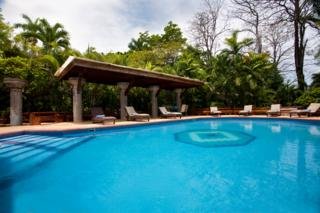 Tulemar Resort