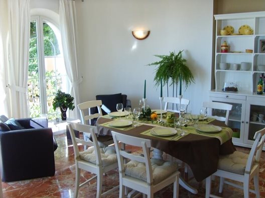 Villa Y Apartamentos La Perla De Torrenueva