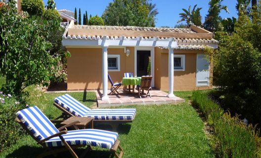 Villa Y Apartamentos La Perla De Torrenueva