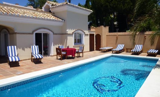 Villa Y Apartamentos La Perla De Torrenueva