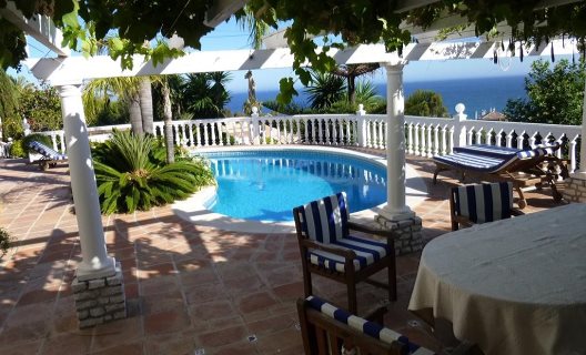 Villa Y Apartamentos La Perla De Torrenueva