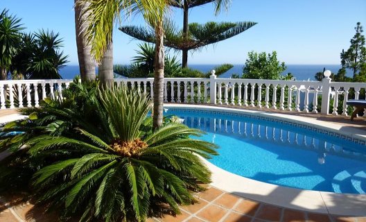 Villa Y Apartamentos La Perla De Torrenueva