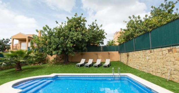 Villas Altos De Marbella