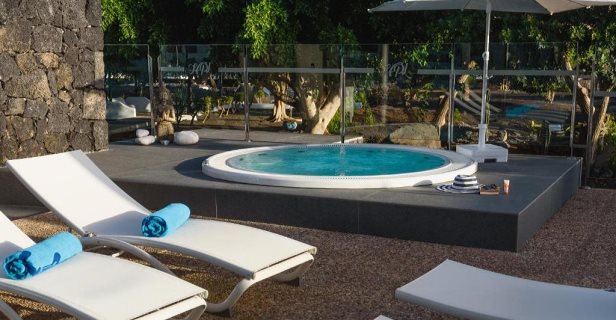 Villas Hyde Park Lane