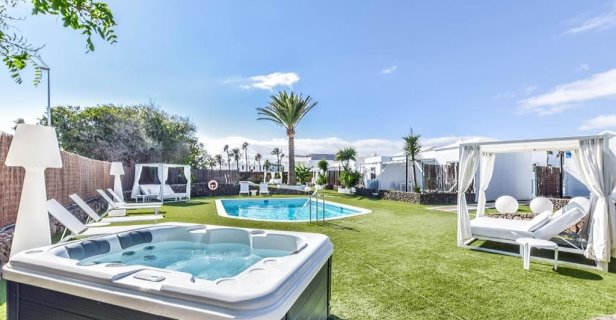 Villas New Lanzasuites