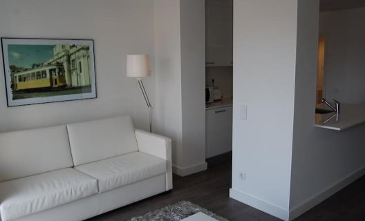 Wallis Apartments