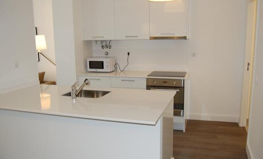 Wallis Apartments